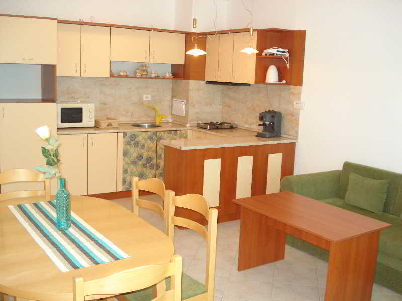 Tsb Sun Coast Apartments Sveti Vlas Buitenkant foto